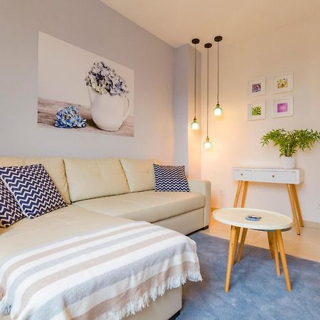 Agua VI & Seasonal Pool By Ele Apartments Malaga Zewnętrze zdjęcie